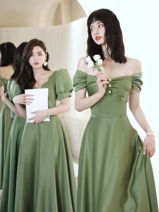 Falda Satinada Verde Aguacate para Mujer - Colección Primavera Sisters - Image 6