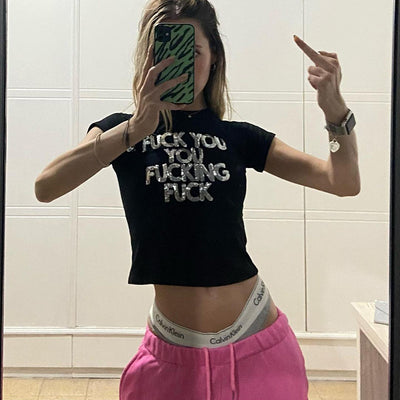 Crop Top Estilo Hong Kong con Lentejuelas y Letras - Ajustado y Casual - Image 26