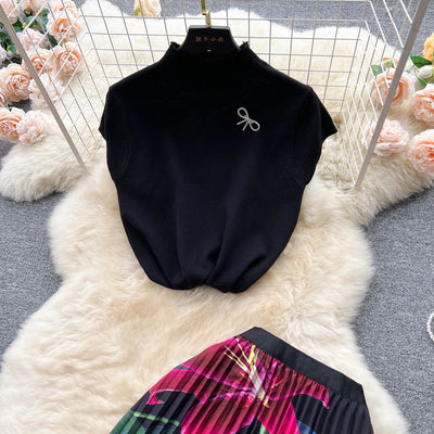 Conjunto de Dos Piezas: Blusa Plisada sin Mangas y Falda Diseño Exclusivo para Mujer - Image 25