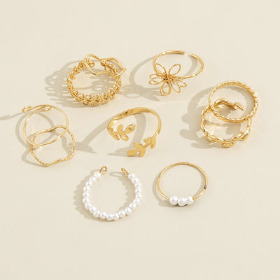 Anillo de Flores Caladas Diseño Simple y Brillante - Image 8