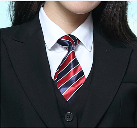 Traje Ejecutivo para Mujer - Conjunto Profesional Premium - Image 9
