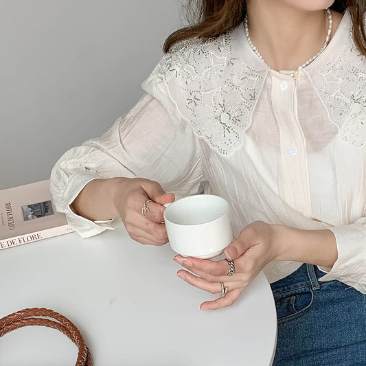 Blusa Elegante con Cuello de Encaje de Hoja de Loto para Mujer - Image 2