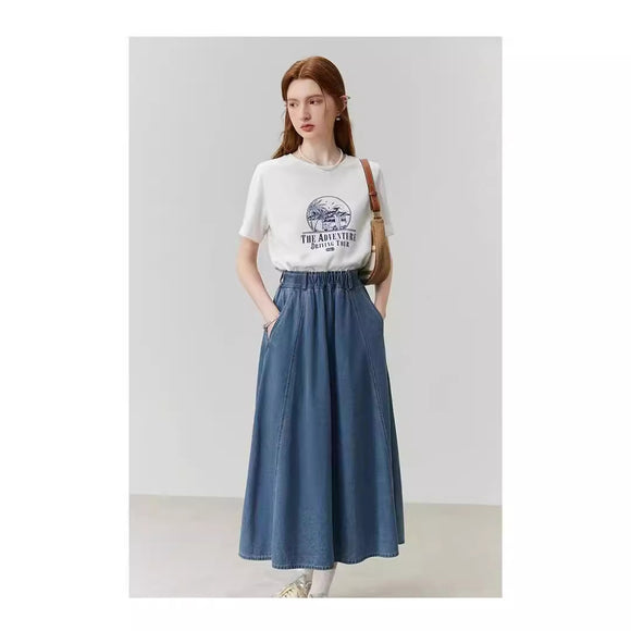 Blusa Estampada de Hombros Anchos y Manga Corta