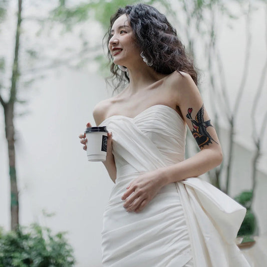 Vestido de Novia Corto Elegante para Mujeres - Image 2