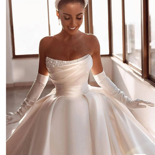 Vestido de Novia Satinado sin Tirantes - Image 5
