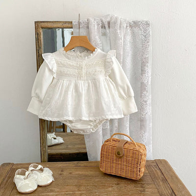 Vestido Princesa Niña con Detalles Bordados y Falda Superpuesta