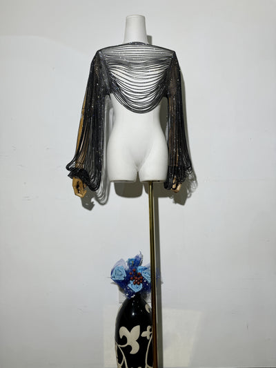 Blusa Larga con Mangas y Detalles de Diamantes - Image 12