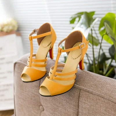 Sandalias Romanas Talla Grande con Tacón Alto y Cortes Laterales - Image 13