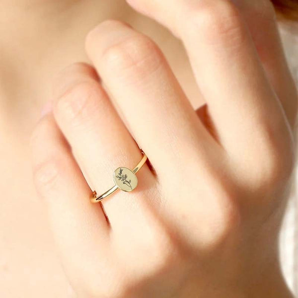 Anillo de Flores Talladas para Cumpleaños