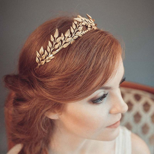Diadema Nupcial de Hojas Doradas Corona de Aleación