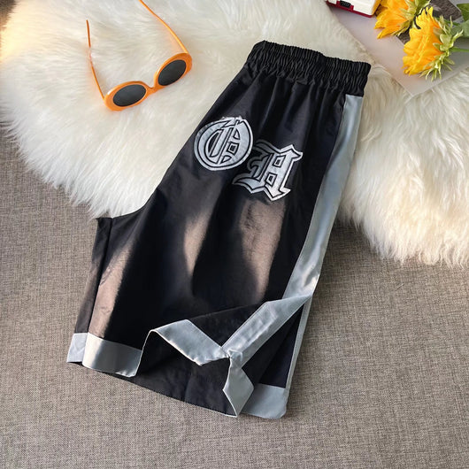 Shorts Deportivos Holgados con Bordado para Hombre - Image 10