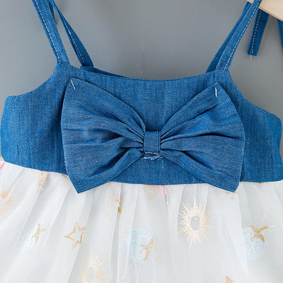 Vestido Infantil Denim con Detalles de Malla y Tirantes - Image 15