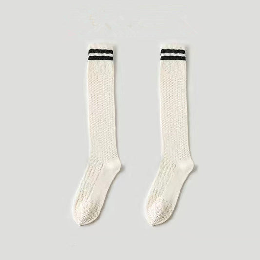 Calcetines JK Estilo Japonés Hueco Negro y Blanco con Relleno Suave - Image 2