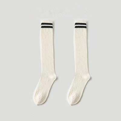 Calcetines JK Estilo Japonés Hueco Negro y Blanco con Relleno Suave - Image 2