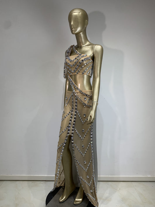 Traje Vestido Brillante con Cristales Decorativos - Image 14