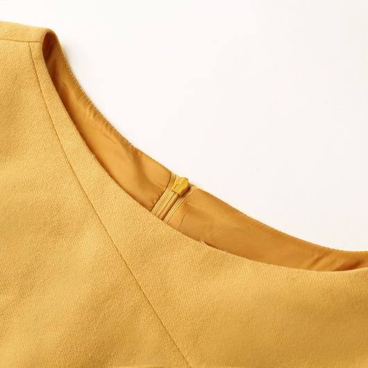 Vestido Ejecutivo Amarillo con Cintura Definida - Image 10