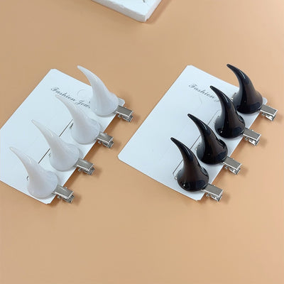 Par de Pinzas para Cabello con Cuernos de Diablillo para Halloween - Image 2
