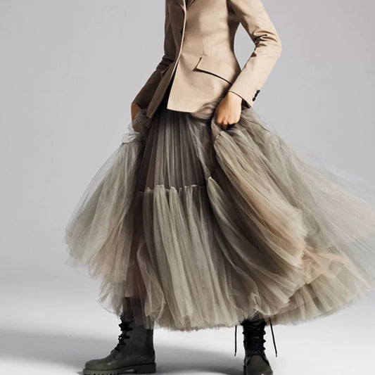 Falda Maxi de Tul Negro con Vuelo Amplio - Diseño Elegante para Primavera