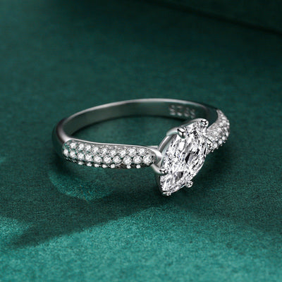 Anillo de Diamante en Plata 925 Estilo Lujo Minimalista - Image 8
