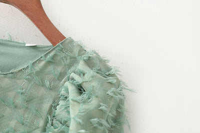 Vestido de Verano para Mujer con Cuello Redondo y Detalles Florales - Image 10