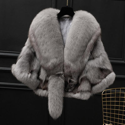 Abrigo de Piel de Zorro y Cuero para Otoño e Invierno - Image 7