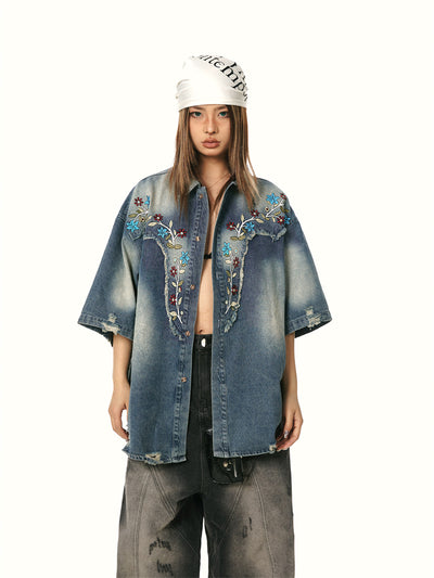Camisa Denim Vintage Desteñida con Bordado Floral y Costuras Artesanales - Image 3