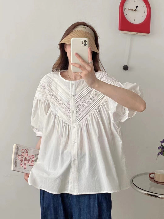 Blusa Clásica de Encaje Cuello Redondo Manga Corta - Image 19