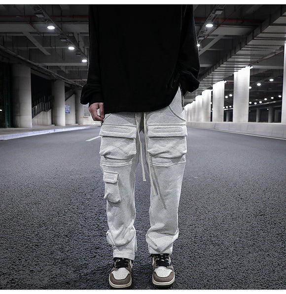 Pantalón de Buzo Recto con Bolsillos Múltiples y Cordón Ajustable