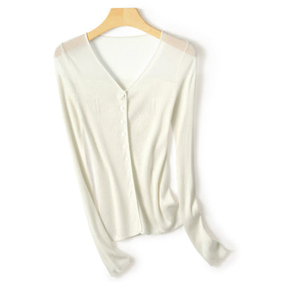 Blusa Escote Profundo Abotonada Manga Larga - Image 4
