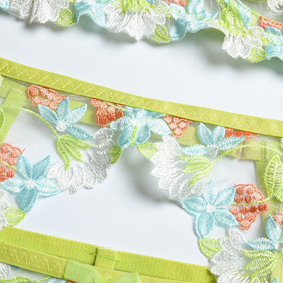 Conjunto de Tres Piezas de Ropa Interior de Malla Floral Artesanal Fruncida - Image 11