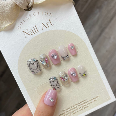 Uñas Postizas Removibles con Diseño Artístico - Image 7