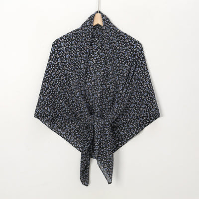 Pañuelo Cuadrado de Gasa Estampado Perla con Pliegues - Image 30