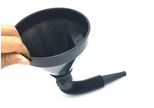 Embudo Dosificador de Aceite para Auto y Moto con Filtro Integrado - Image 10
