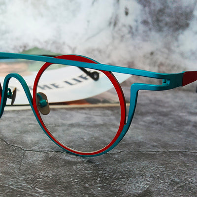 Gafas de Sol Retro Titanio Puro con Contraste Rojo y Verde para Mujer - Image 7