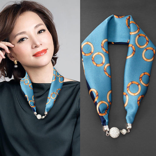 Pañuelo de Seda con Broche Magnético y Collar de Perlas para Mujer - Image 18