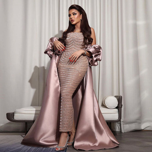 Vestido de Fiesta Elegante con Cuentas y Cola de Sirena en Rosa Seco