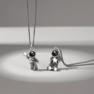 Collar Astronauta Creativo con Cadena de Clavícula - Image 6