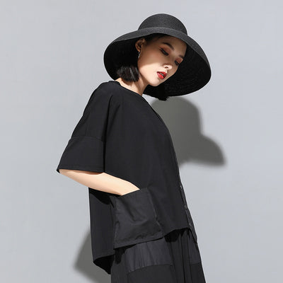 Blusa Asimétrica Personalizada con Parches de Diseño Único - Image 11