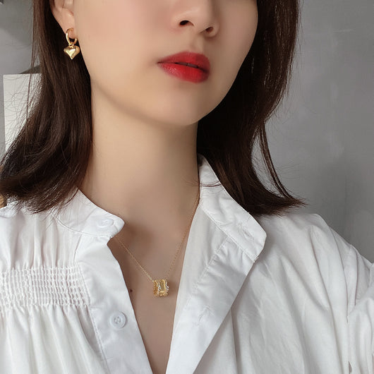 Collar de Oro Giratorio con Cuentas - Diseño Minimalista Chic - Image 10