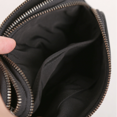 Bolsa de Cintura en Cuero Genuino con Acabado Premium - Image 6