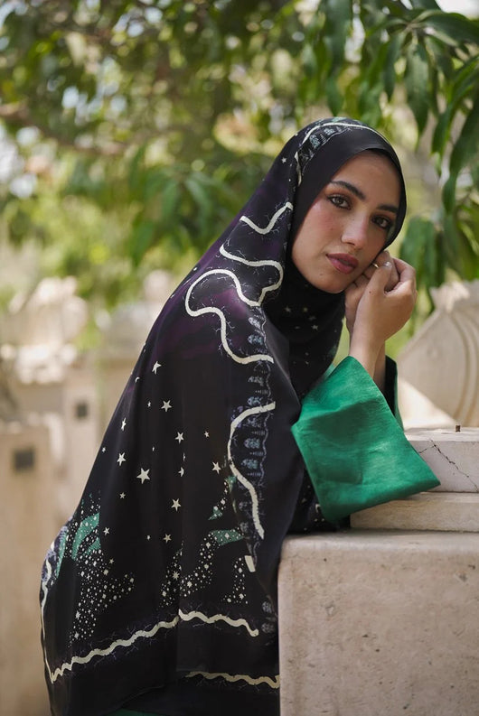 Pañuelo Hijab de Satén Estampado - Image 29