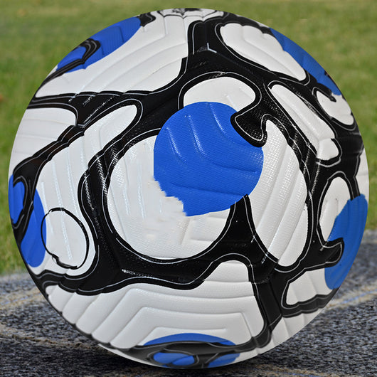 Balón de Fútbol Profesional Resistente para Entrenamiento - Talla 4 y 5 - Image 3