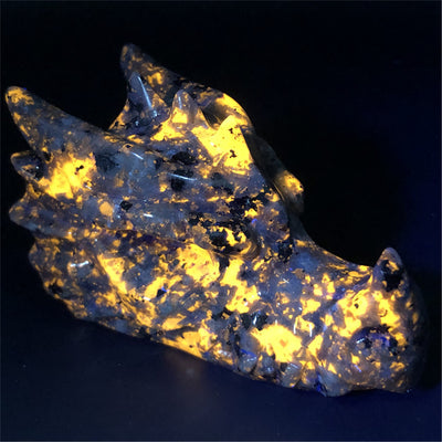 Grifo de Piedra Cristal Natural Tallado en Llama - Image 7