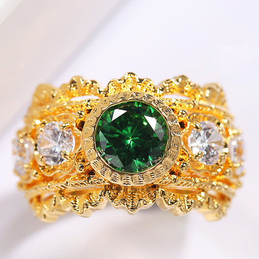 Anillo de Plata con Encaje Calado y Circonitas Brillantes