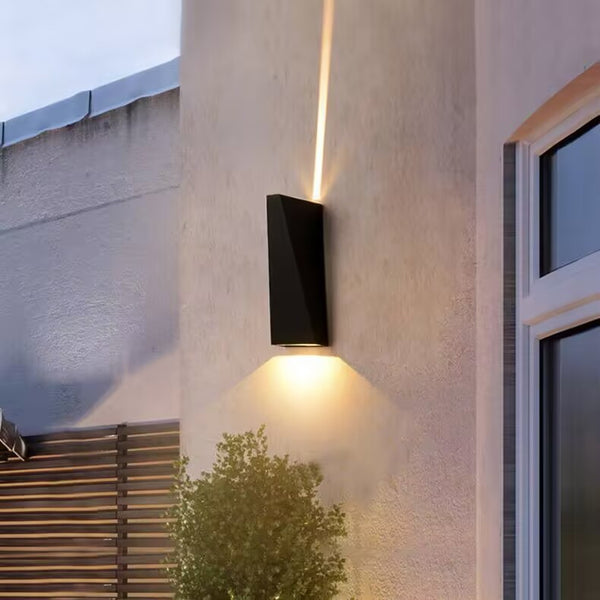 Lámpara de Pared Exterior Resistente al Agua