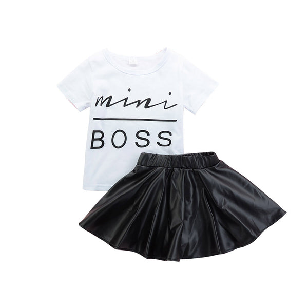 Conjunto Infantil Elegante de Dos Piezas con Manga Corta