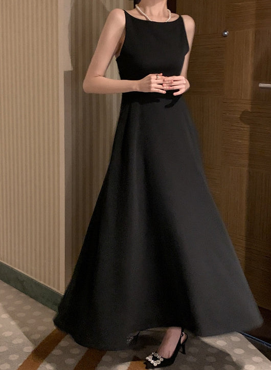 Vestido sin Mangas Hombros Descubiertos Efecto Cintura Delgada - Image 5