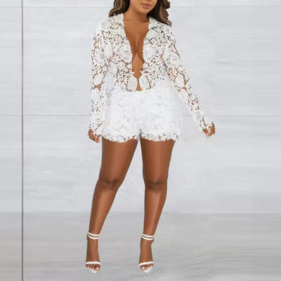 Conjunto Dos Piezas Calado Minimalista - Blusa Manga Larga y Shorts - Image 3