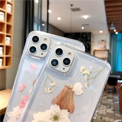 Funda Protectora para Teléfono con Flores Preservadas en Resina Epoxi - Image 9