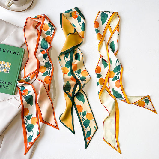 Pañuelo de Seda Estampado con Frutas - Diseño Largo y Elegante para Mujer